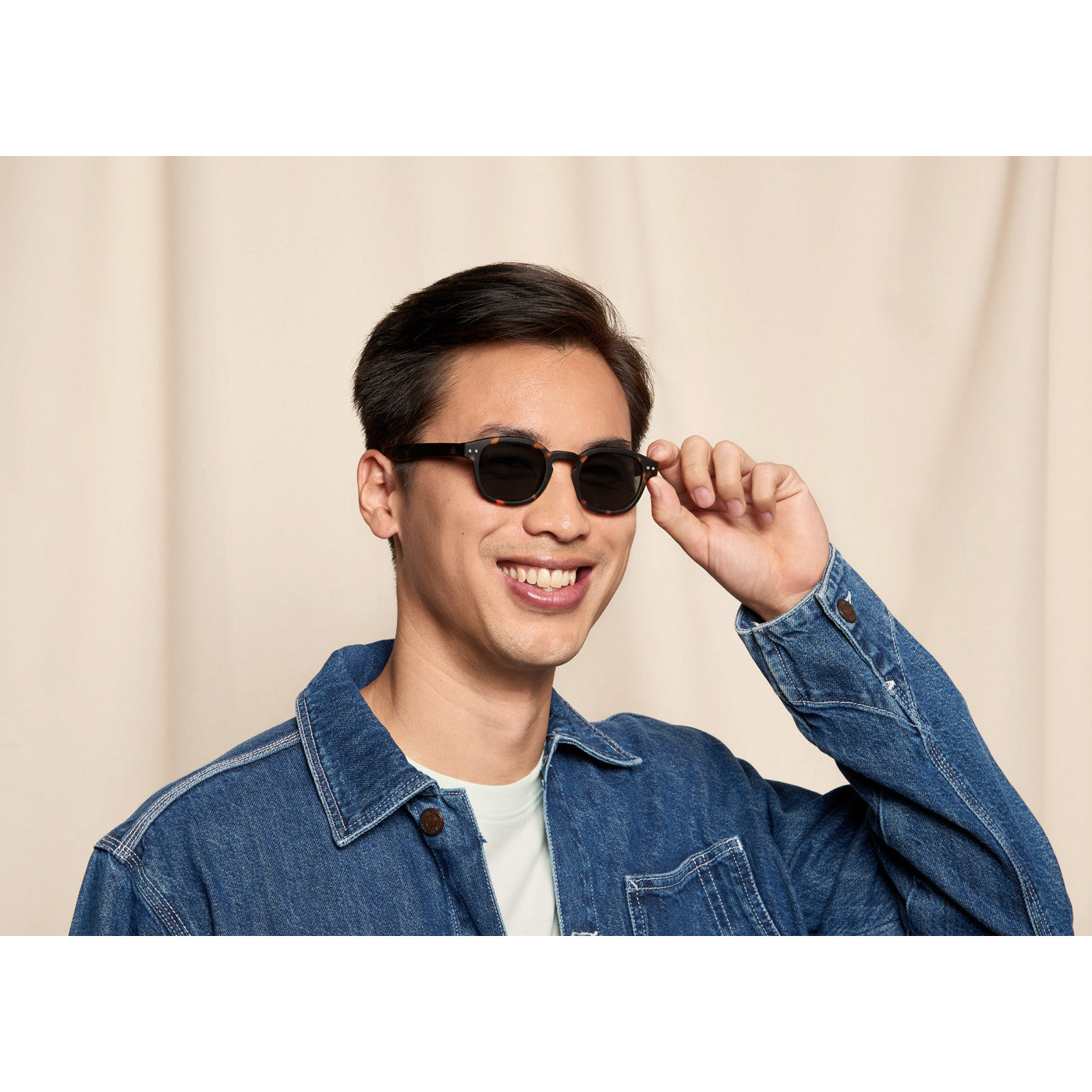 
                  
                    #C Tortoise Green Lenses Sunglasses
                  
                