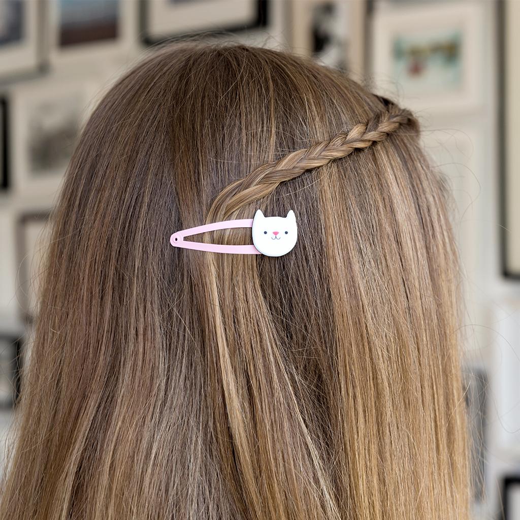 
                  
                    Cookie The Cat Hairclip
                  
                
