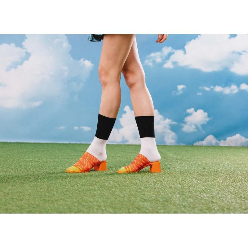 
                  
                    Lachs-Maki-Socken
                  
                