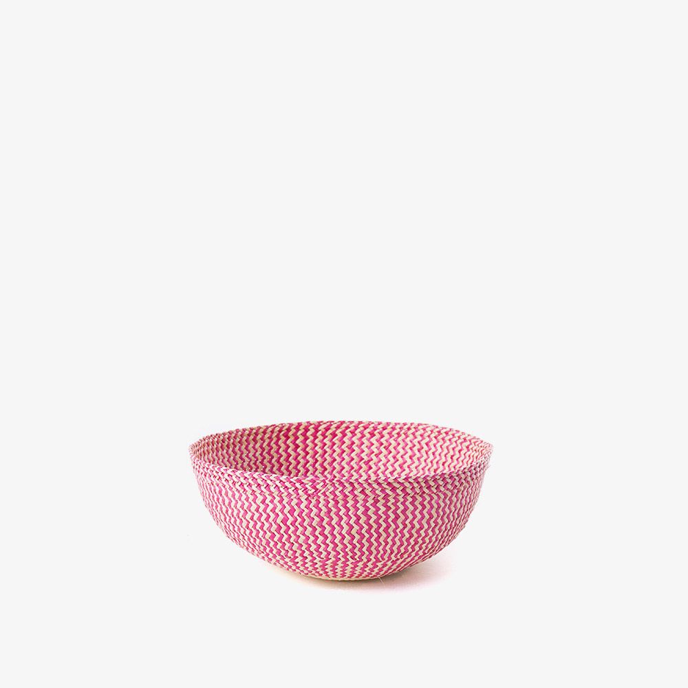 
                  
                    Fuschia Zz Schale
                  
                
