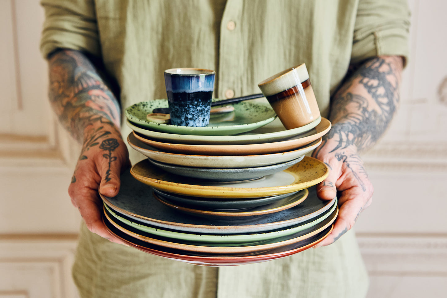 Ceramic top side plates