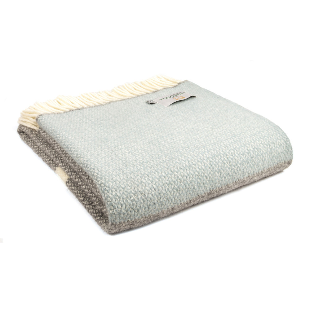 ILLUSION PANEL Grey Duck Egg Pure New Wool Throw