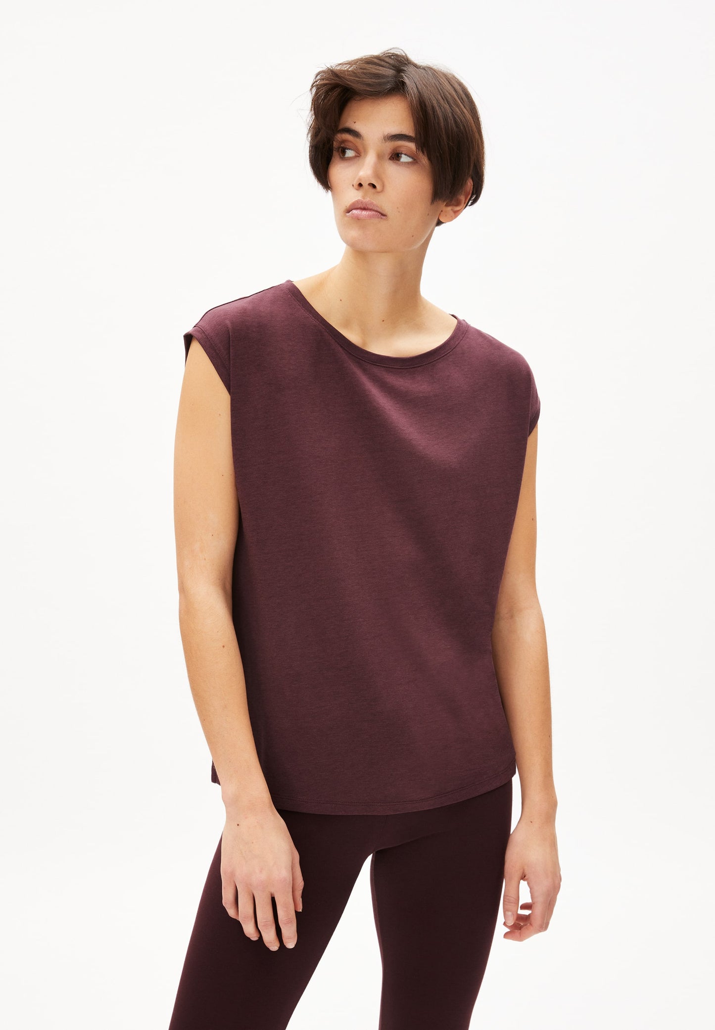 
                  
                    JILAA Fudge-T-Shirt
                  
                