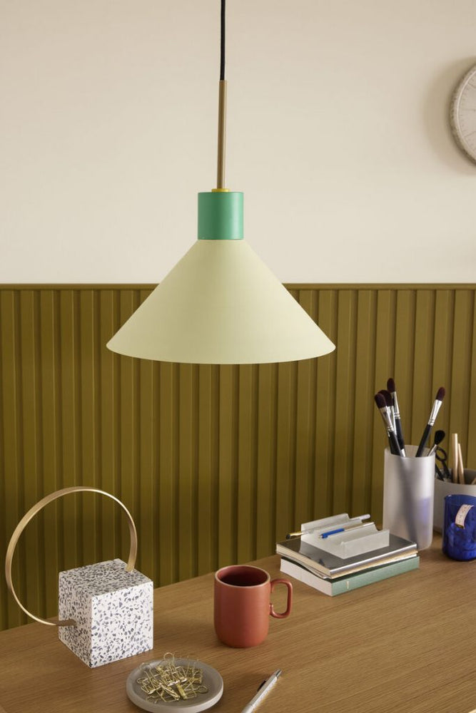 
                  
                    CRAYON Green Pendant Lamp
                  
                