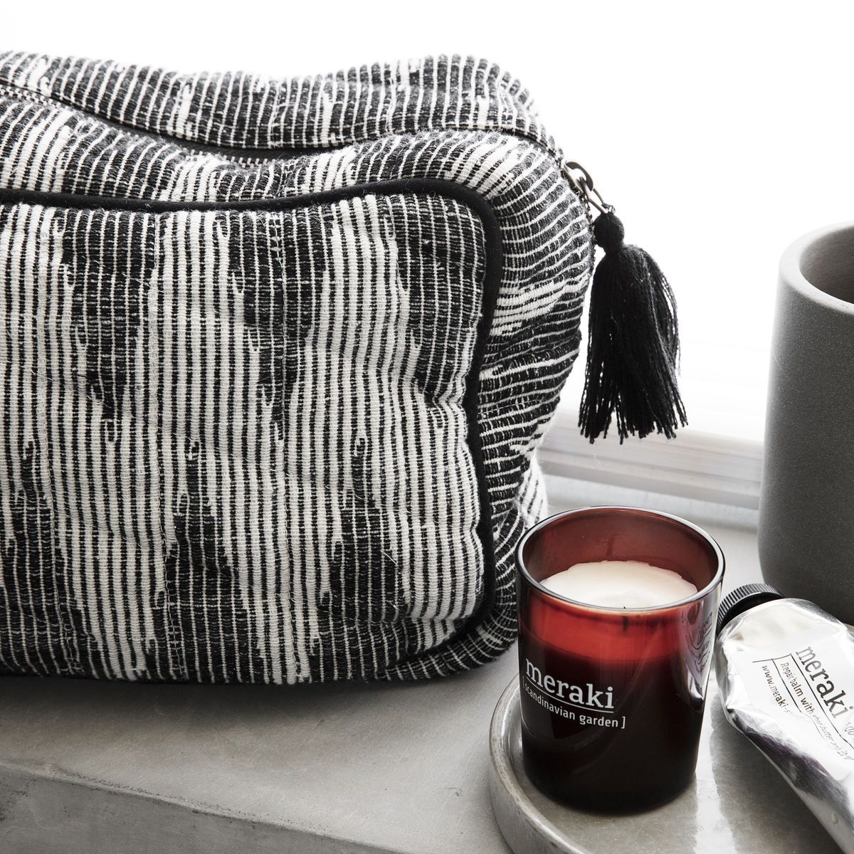 
                  
                    Grey White Toiletry Bag
                  
                