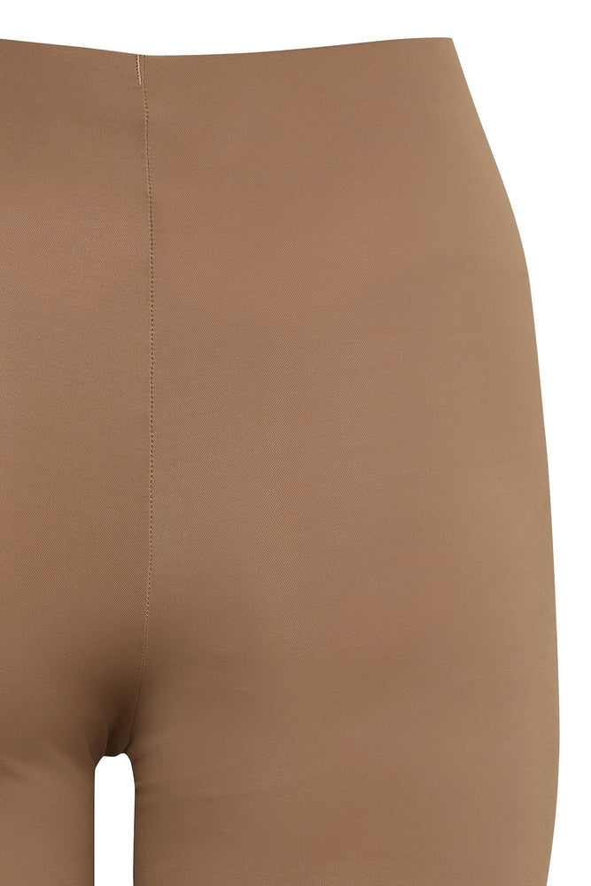 
                  
                    IASIV Pecan Pie Shorts
                  
                