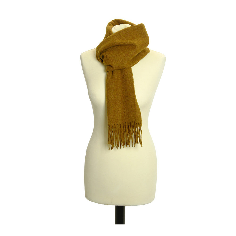 Old Gold Lambswoll Scarf