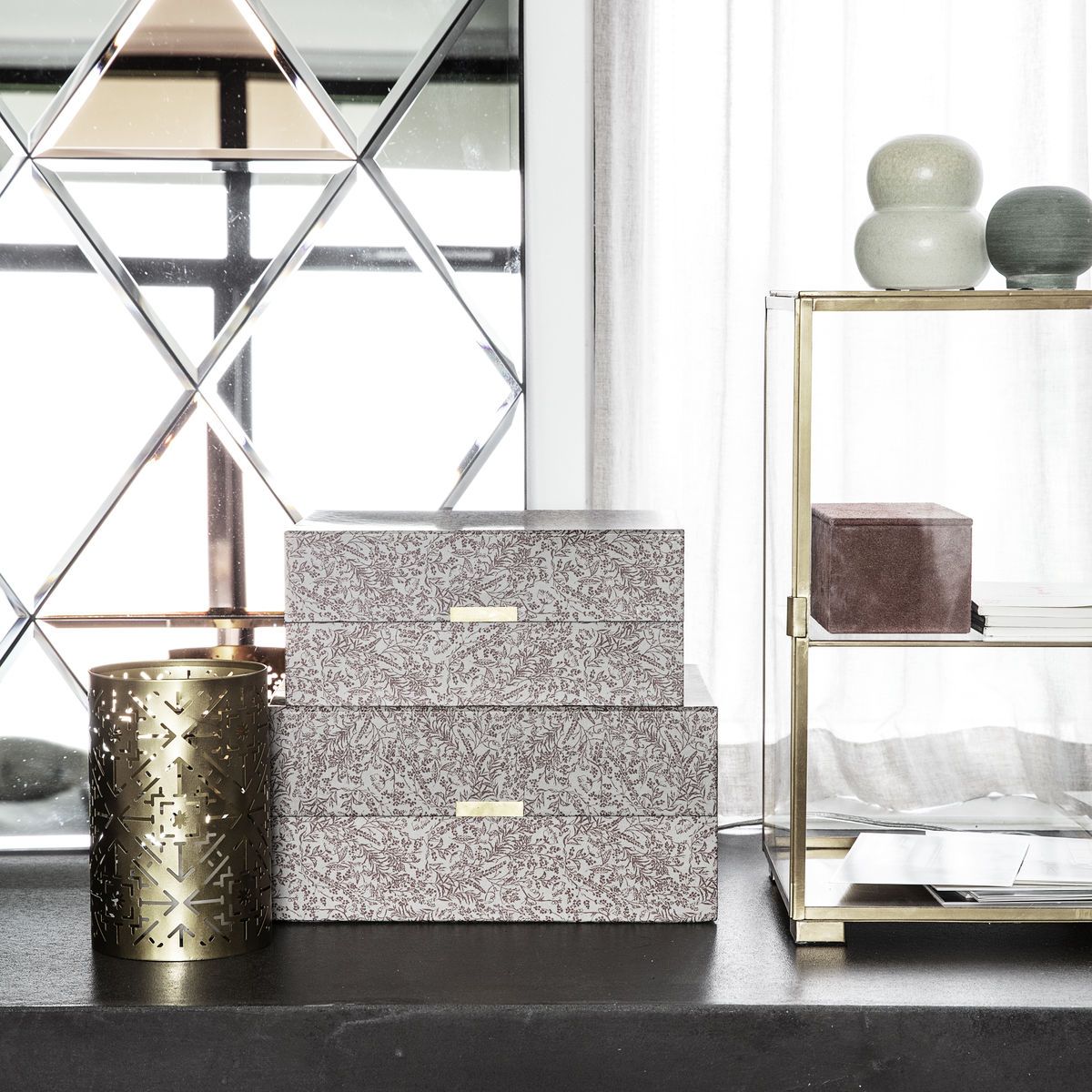 
                  
                    Small Grey Carton and Magnets Floral Storage Box
                  
                