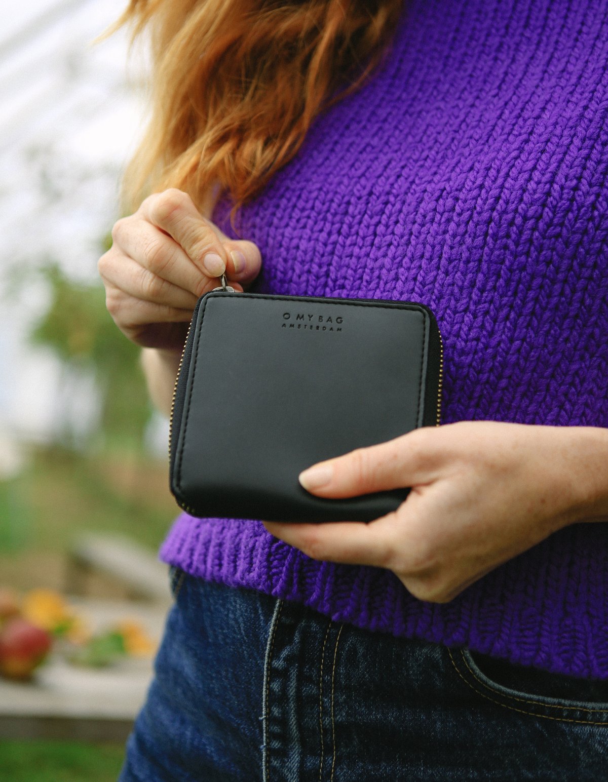 
                  
                    SONNY Black Square Apple Leather Wallet
                  
                