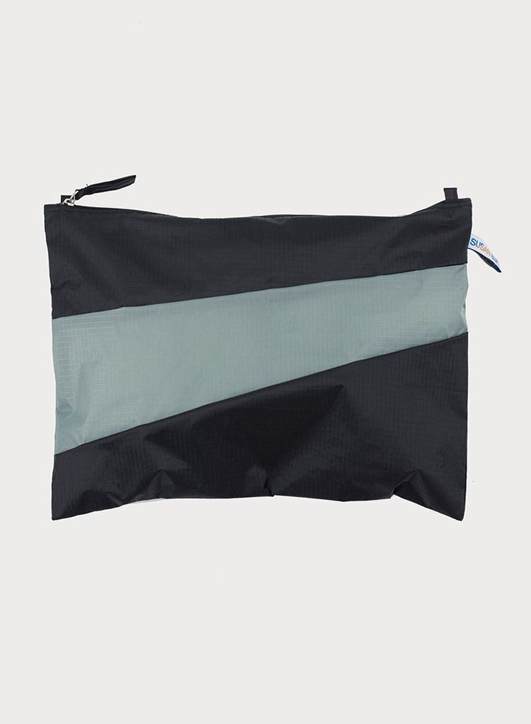
                  
                    The New Pouch und The New Strap, L, Schwarzgrau
                  
                