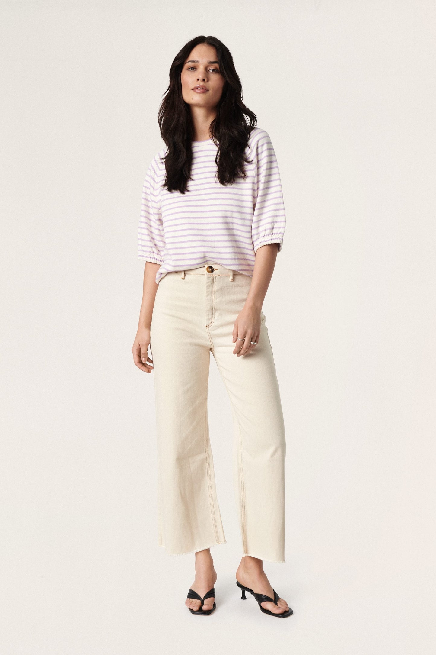 
                  
                    SLINGE Whisper White With Purple Blouse
                  
                